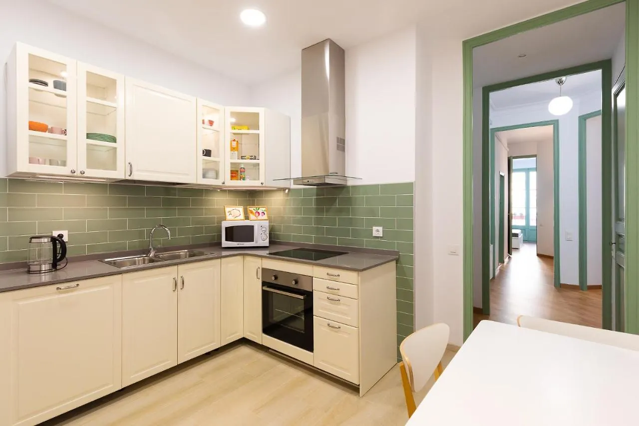 Modernist Family Barcelona Apartment Espagne