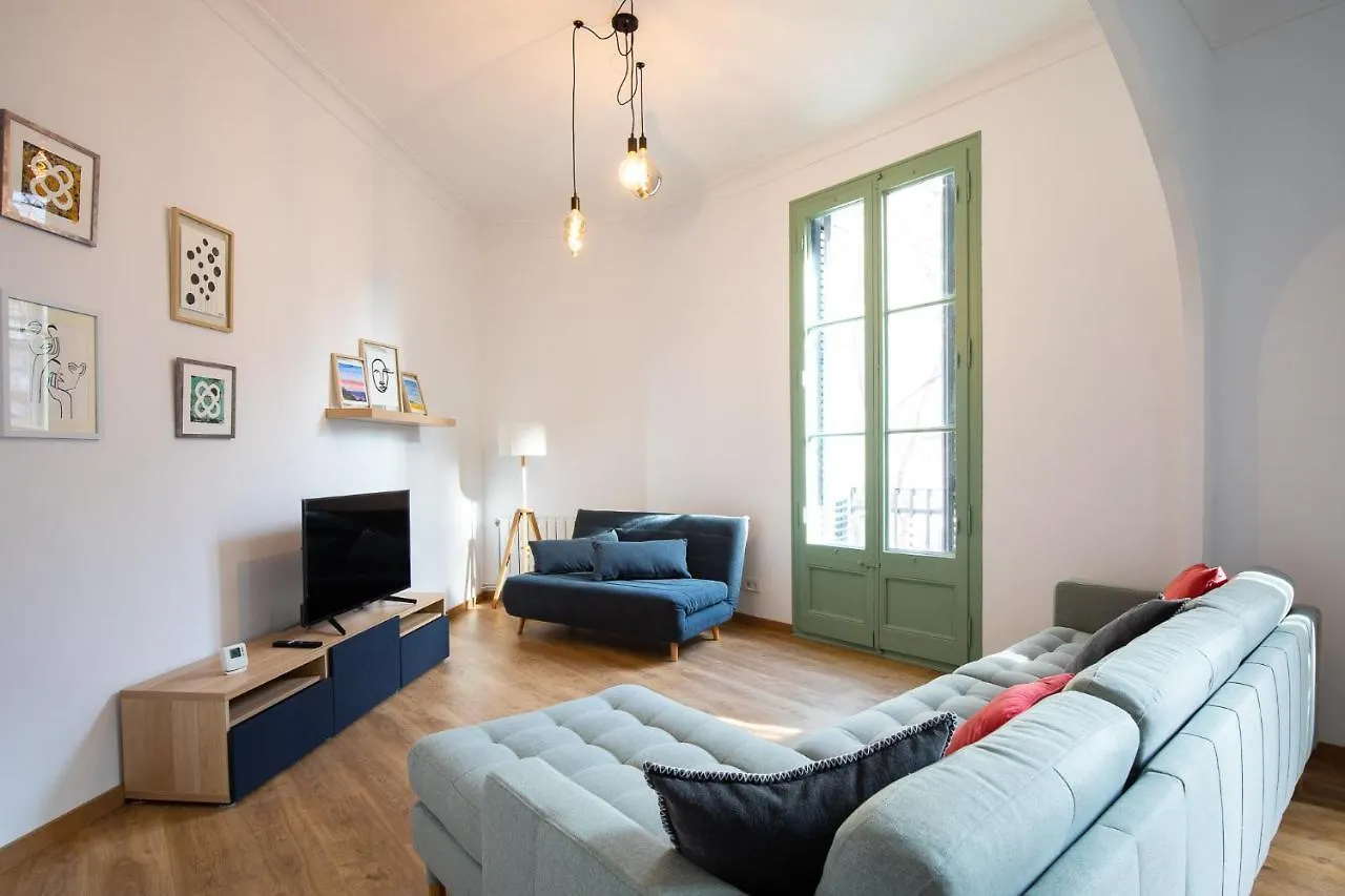 Modernist Family Barcelona Apartment Espagne